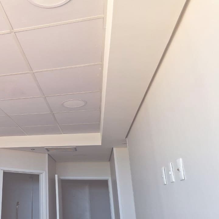 forro modular e sanca instalados